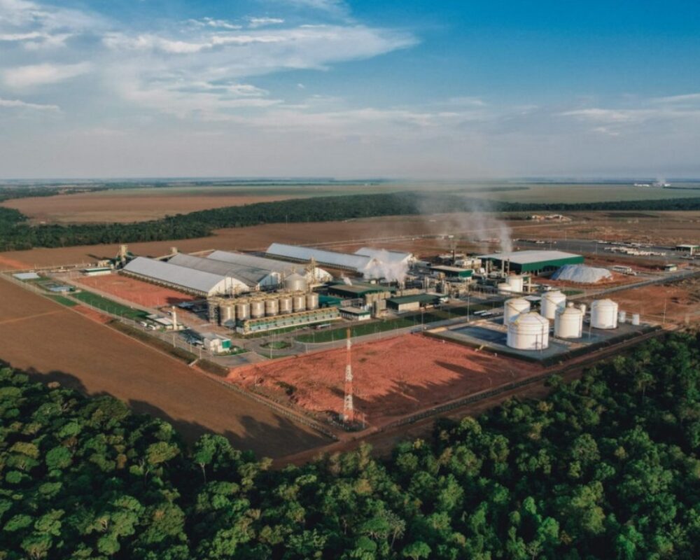 Usina da FS em Sorriso (MT). Empresa obteve financiamento de R$ 500 milhões do BNDES via Fundo Clima para construir nova planta de etanol de milho (Foto: Divulgação/FS)
