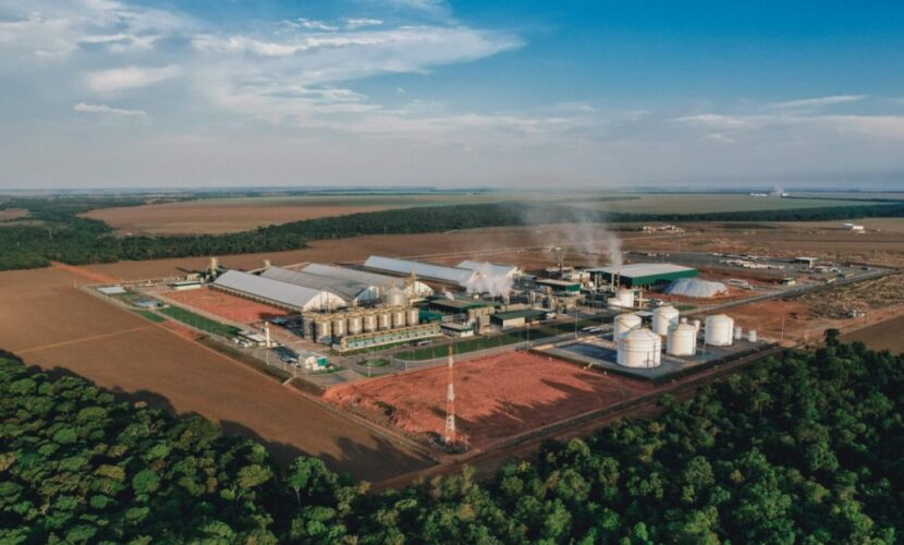 Usina da FS em Sorriso (MT). Empresa obteve financiamento de R$ 500 milhões do BNDES via Fundo Clima para construir nova planta de etanol de milho (Foto: Divulgação/FS)